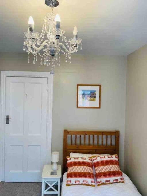 Rockferry 3 Bed Central Apartment + Parking Permit 다트머스 외부 사진
